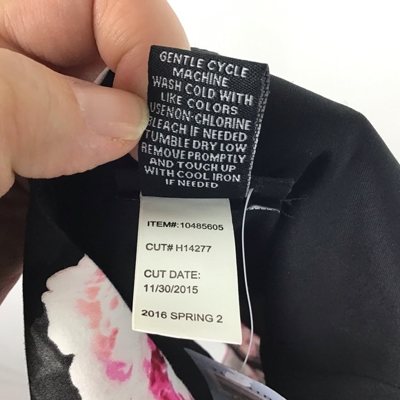 Torrid Rose Print Peplum Top - Picture 6 of 6